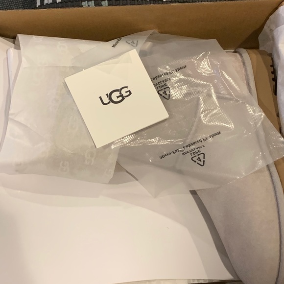 Ugg BAILEY BOW II BOOT - Picture 12 of 14